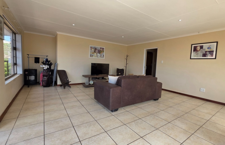 3 Bedroom Property for Sale in De Bakke Western Cape